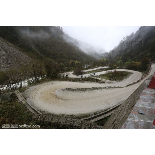 西藏盘山路 藏族盘山道